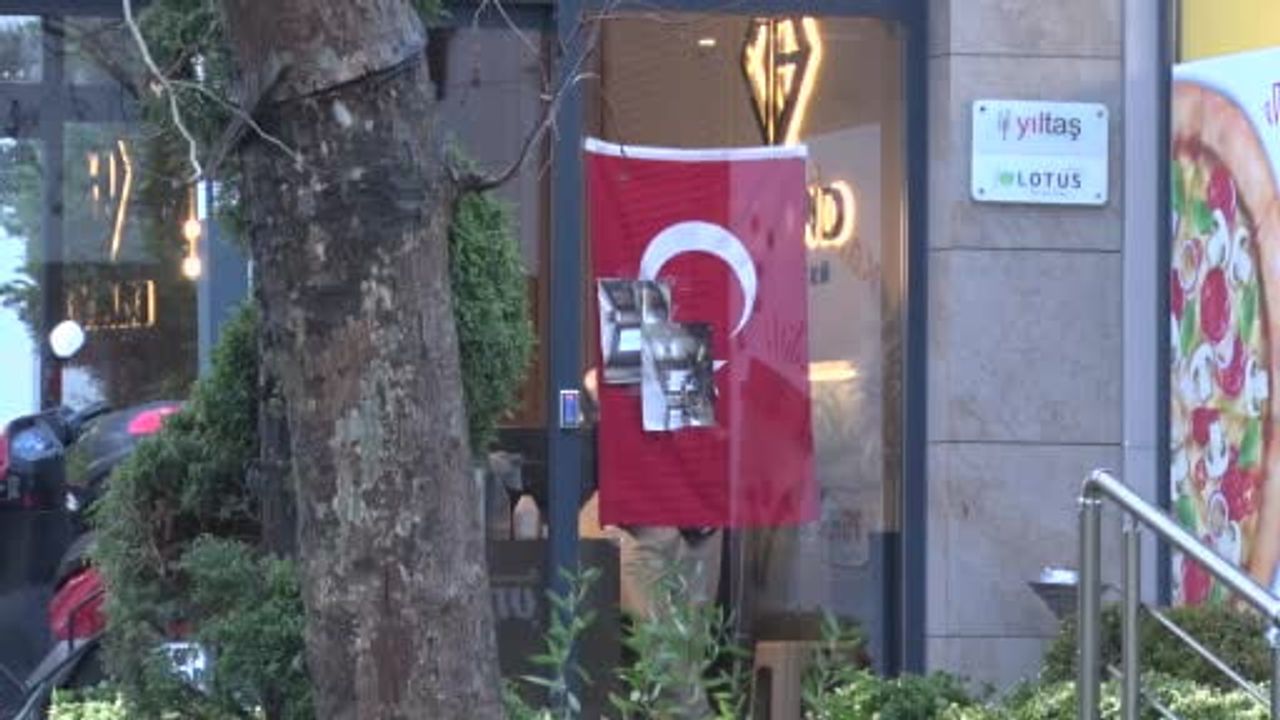 Beylikdüzü Adnan Kahveci'de site girişine silahlı saldırı: site görevlisi ağır yaralandı