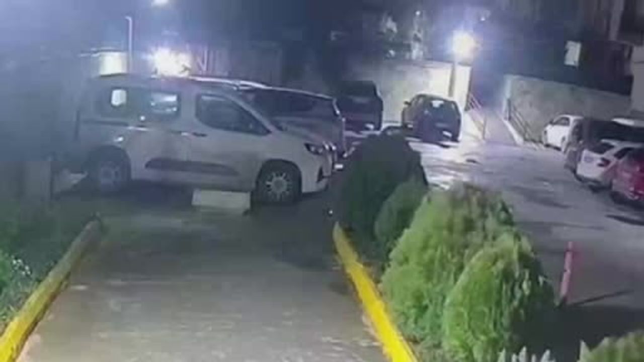 Beylikdüzü'nde 17 Yaşındaki Şüphelinin Silahlı Saldırısı: Site Görevlisi Ağır Yaralı