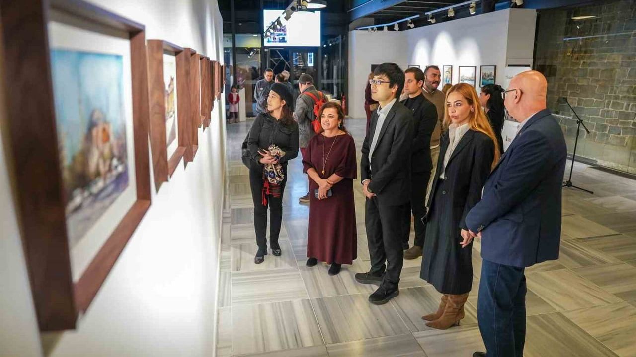 Beyoğlu’nda Bahar Yalçın’ın 'İstanbul’da Bahar' Sulu Boya Sergisi Açıldı