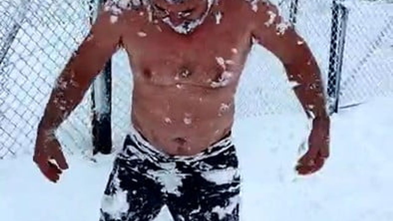 Beypazarı'nda Off-road Etkinliğinde Eksi 15 Derecede Kar Banyosu