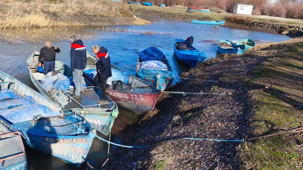 Beyşehir'de yasa dışı avcılığa geçit yok: Beyşehir Gölü'nde kapsamlı su ürünleri denetimi