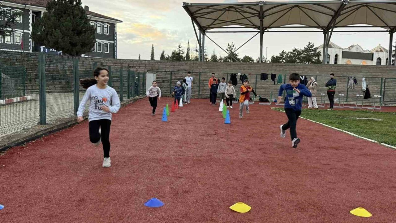 Bilecik'te Atletizm Spor Okullarına Yoğun Talep: Teknik ve Disiplin Odaklı Eğitim