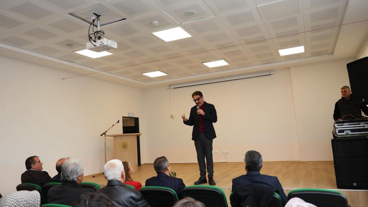 Bilecik'te 'Lider Öğretmen: İletişim ve Motivasyon' semineri düzenlendi