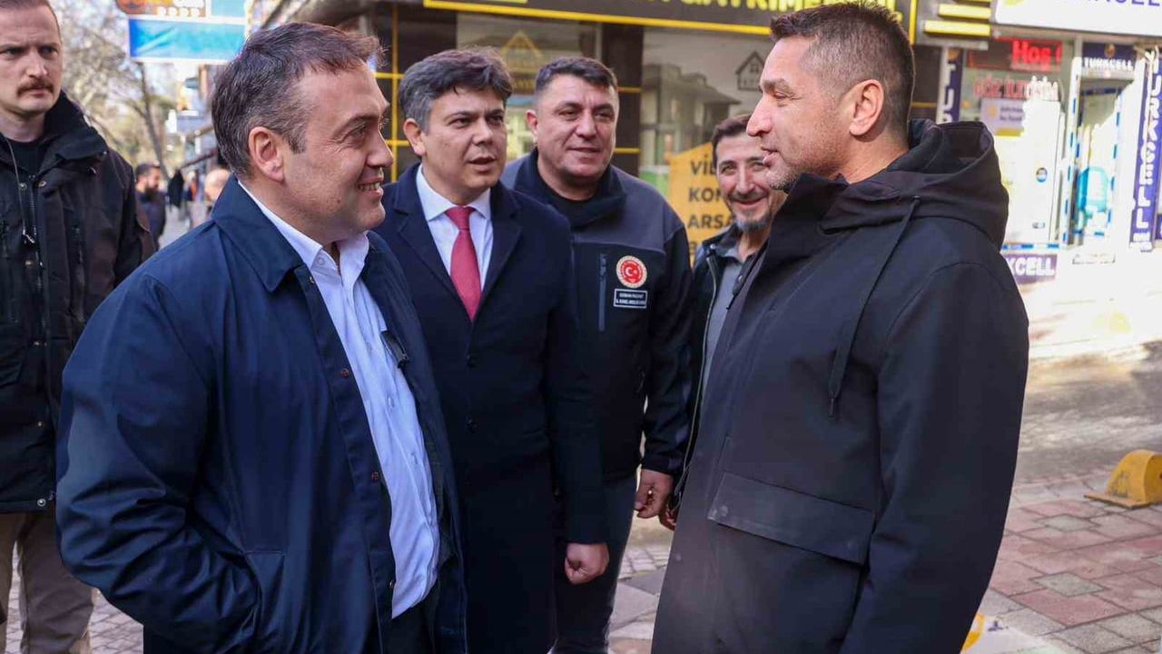 Bilecik Valisi Faik Oktay Sözer, Söğüt’te esnaf ve vatandaşlarla buluştu