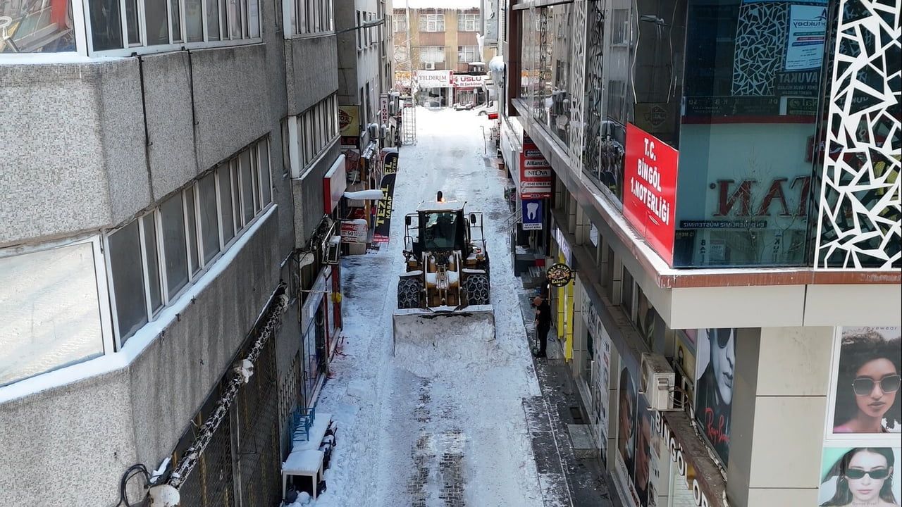 Bingöl'de kar temizleme çalışmaları hızlandı
