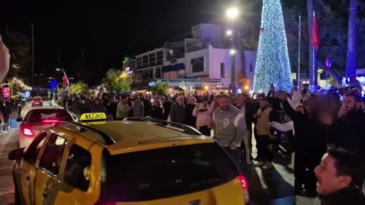 Bodrum'da yılbaşı denetimleri: Trafik uygulamaları ve meydan kutlaması