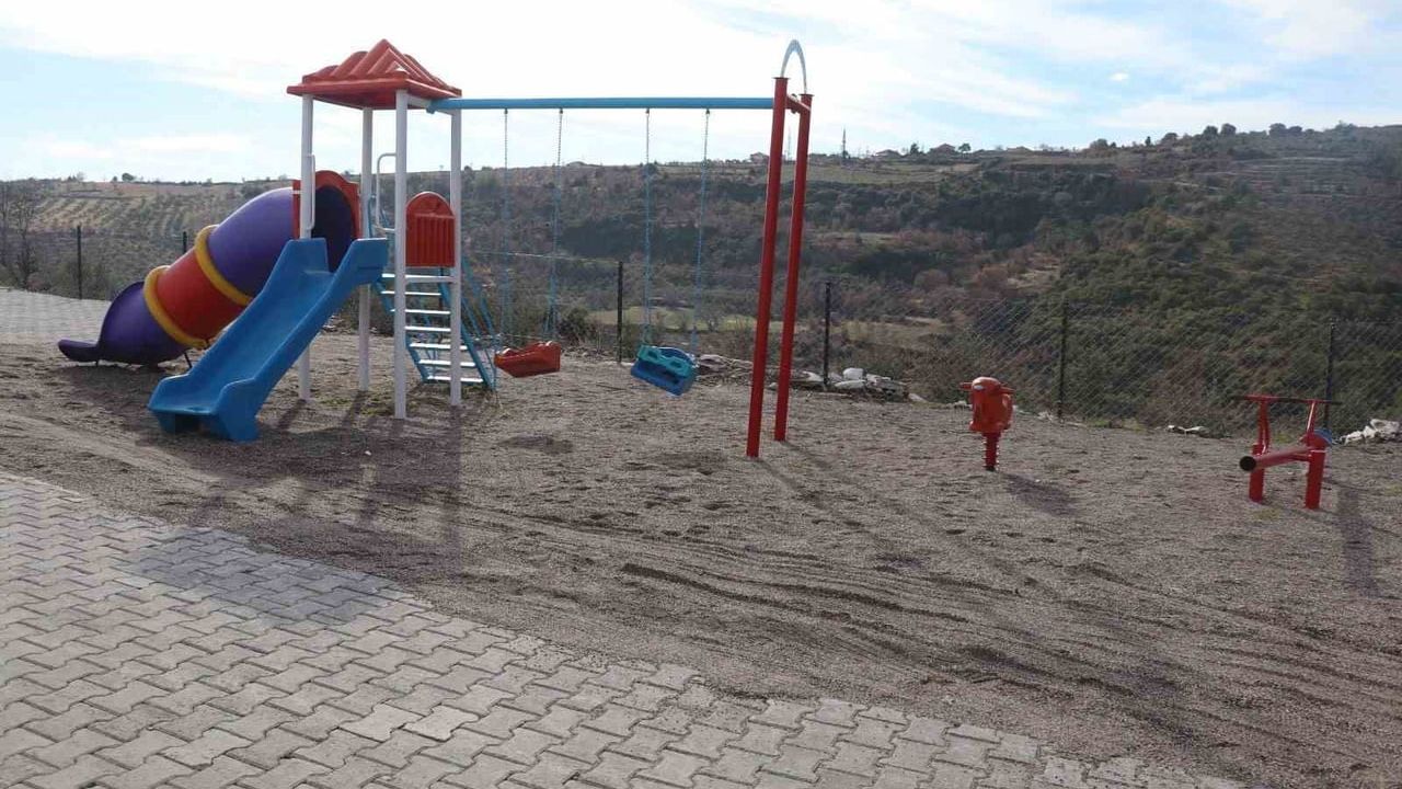 Bozdoğan'da Kızıltepe Mahallesi Sosyal Tesisi Yenilendi