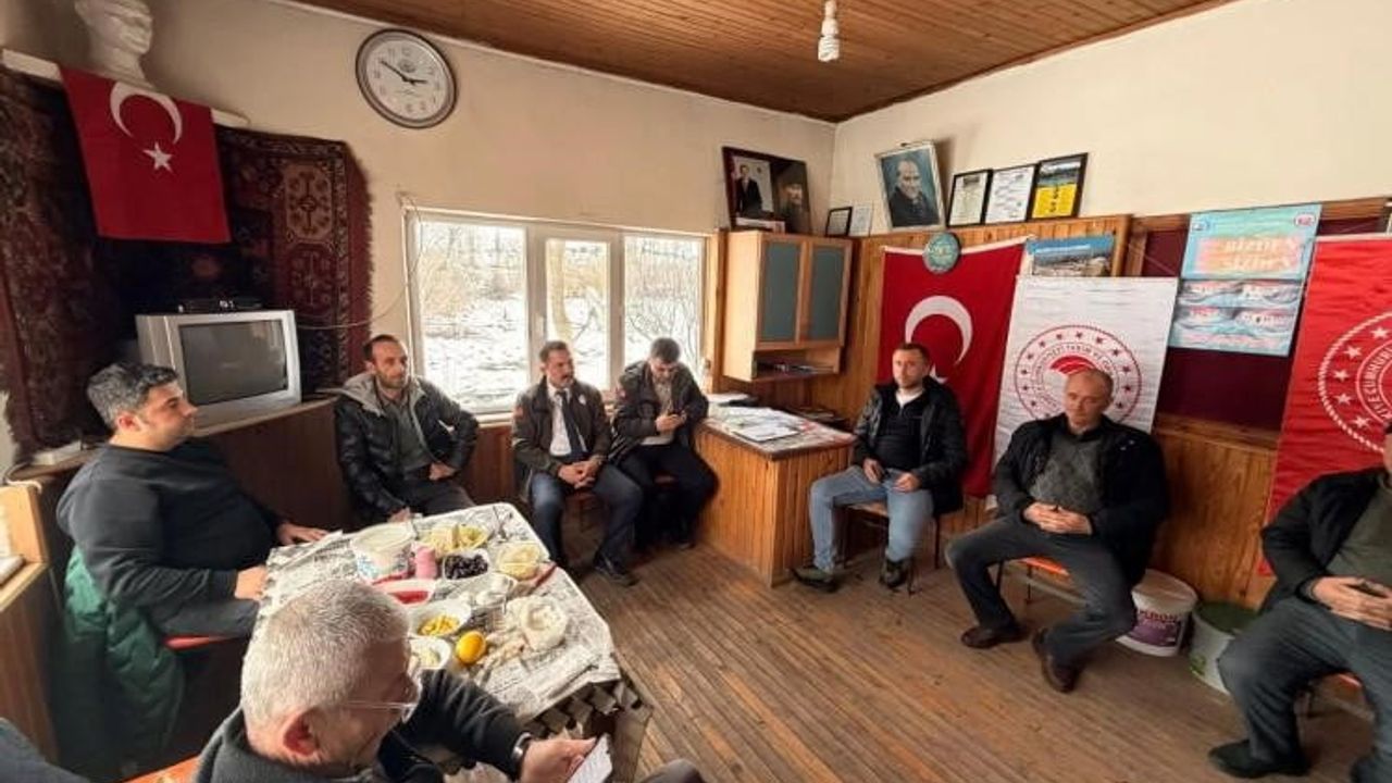 Bozüyük’te çiftçi buluşması: İl Tarım ve Orman Müdürlüğü üreticilerle sahada buluştu