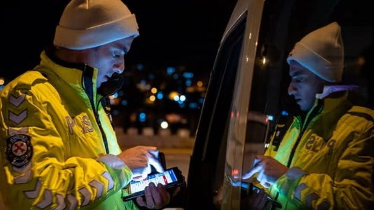 Bozüyük'te Şehirlerarası Otobüslere Sivil Trafik Denetimi