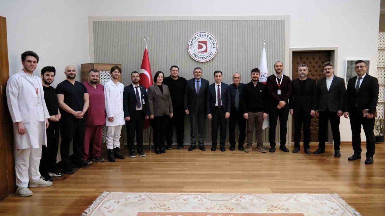 BŞEÜ'de 7 asistan hekim uzmanlık eğitimine başladı