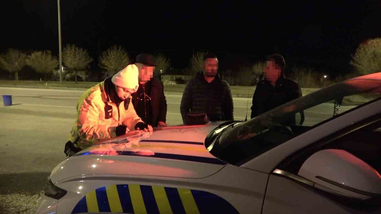 Burdur’da şap karantinasındaki küpesiz hayvan taşıyan besiciye yaklaşık 400 bin lira ceza