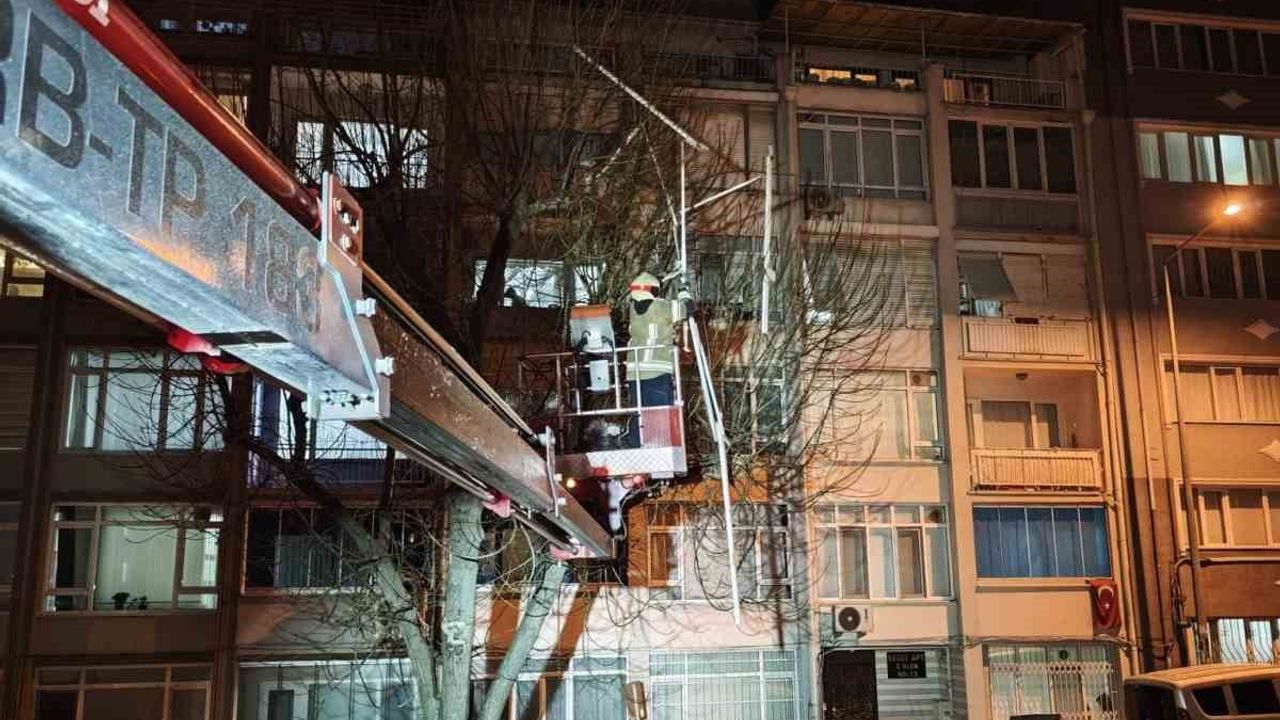 Bursa Büyükşehir Belediyesi kar ve lodos kaynaklı olumsuzluklara hızlı müdahale etti