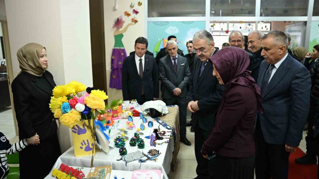 Bursa'da 2025-2026 Birinci Dönem Sona Erdi: 652.666 Öğrenci Karne Aldı