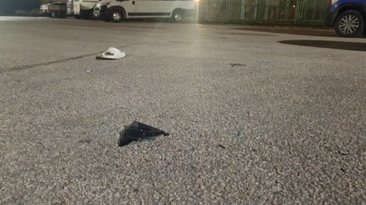 Bursa'da bıçaklı kavga: İki kişi sırtından yaralandı