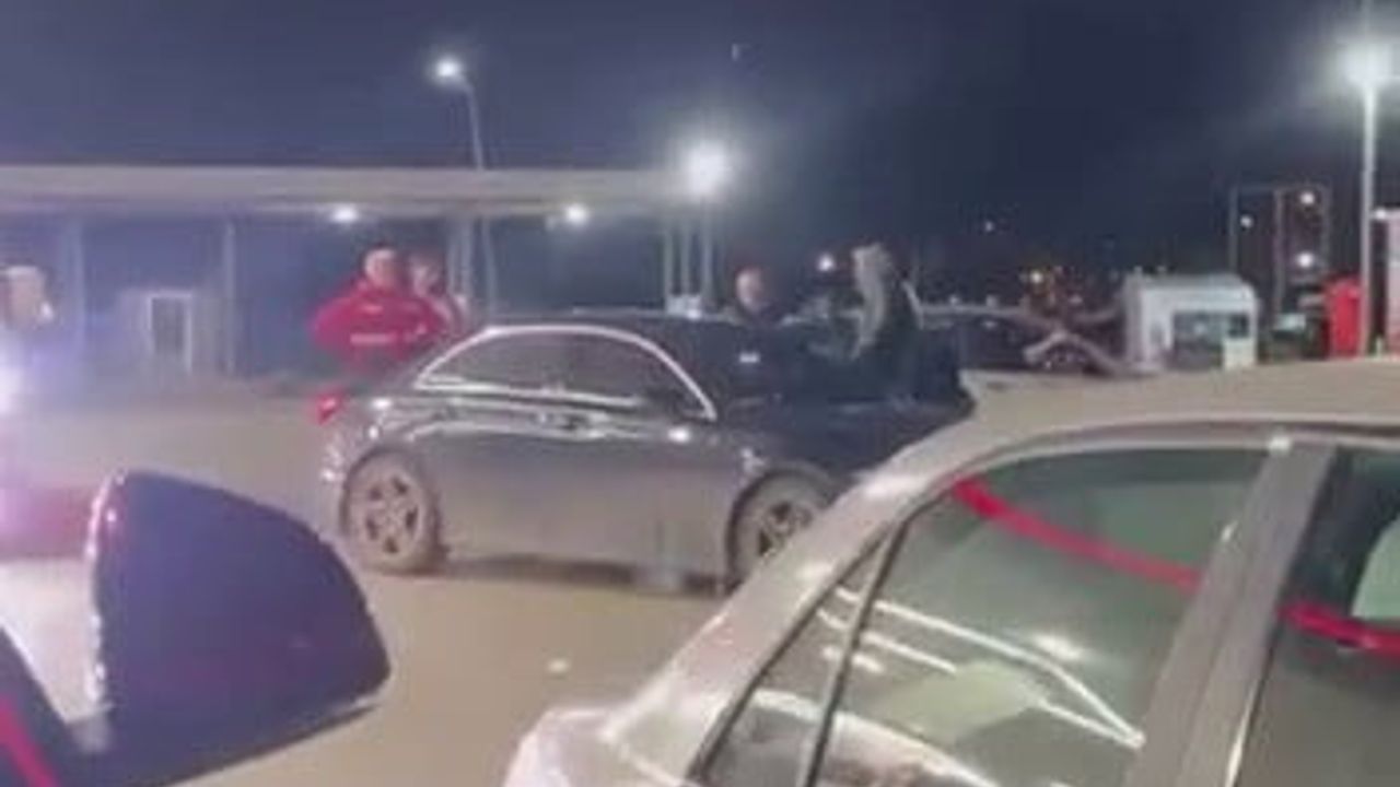 Bursa Nilüfer'de akaryakıt istasyonunda iki sürücü arasında kavga