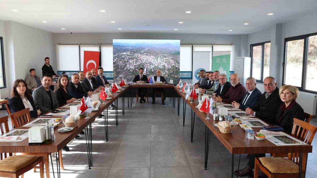Bursa'nın 2050 Kent Anayasası: Gürsu, Gemlik ve Karacabey'de uydu kent planları