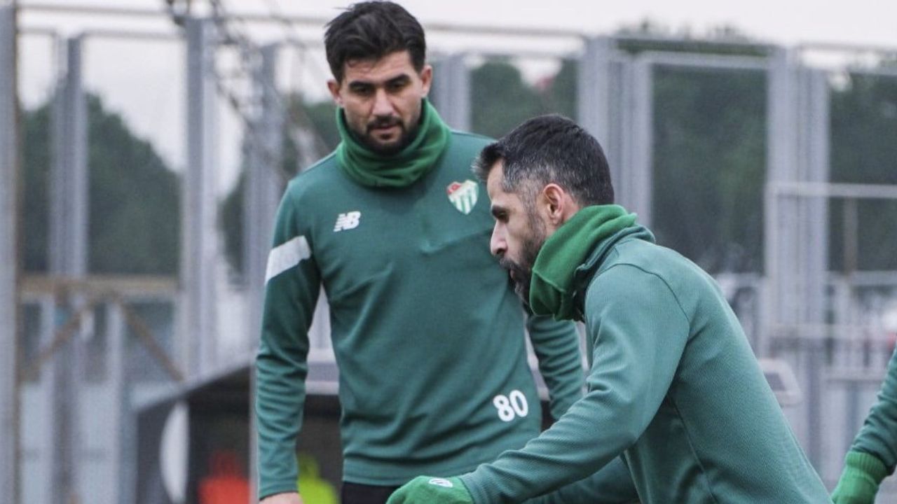 Bursaspor, Yeni Mersin İdman Yurdu maçı öncesi son idmanı tamamladı