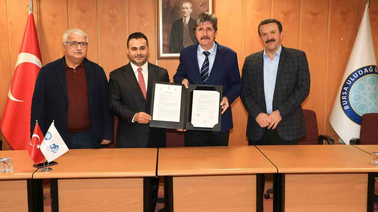 BUÜ ile Kıvam Grup arasında mühendislik öğrencilerine burs ve staj protokolü imzalandı