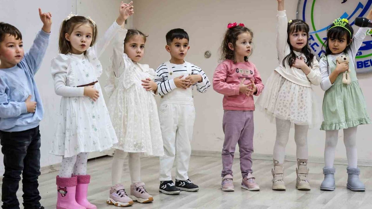 Çameli’de Miraç Kandili Programı: Kur’an Tilaveti, İlahiler ve Sohbetlerle Manevi Buluşma