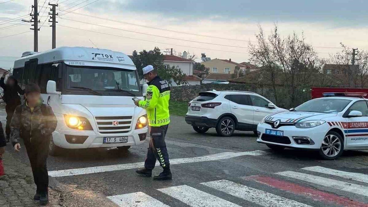 Çanakkale'de Jandarma 16 Ocak'ta 152 Okul Servisini Denetledi