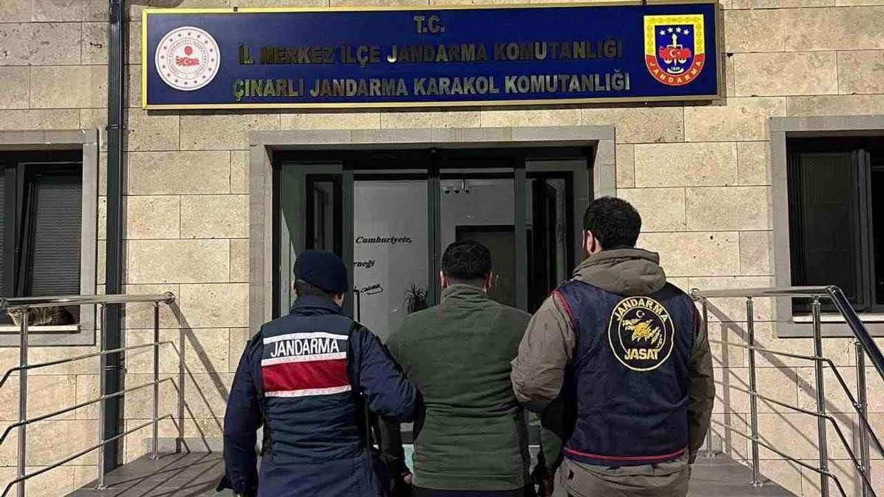 Çanakkale'de jandarma operasyonunda farklı suçlardan aranan 5 şüpheli tutuklandı