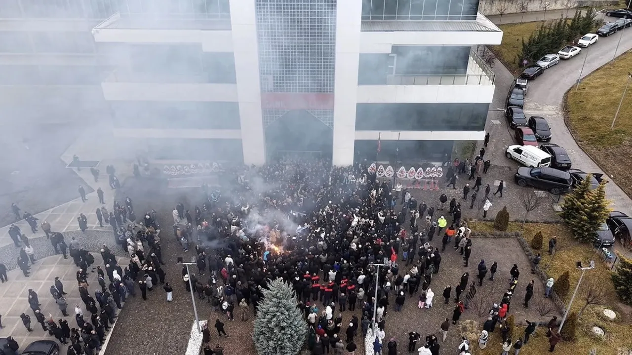 Çankırı’da Vali Mustafa Fırat Taşolar için duygusal uğurlama