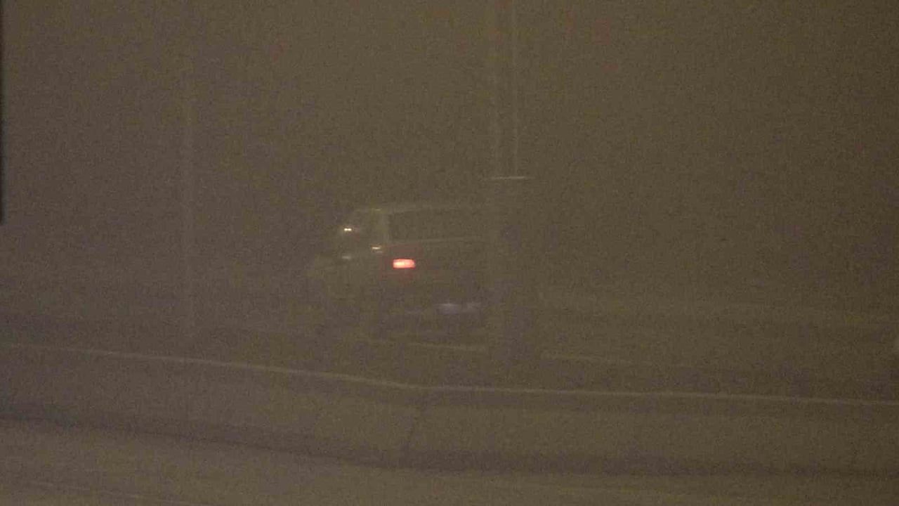 Çankırı’da yoğun sis görüşü 50 metreye düşürdü