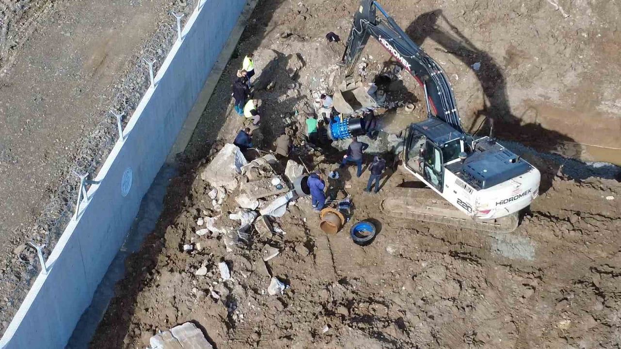 Çarşamba’da içme suyu ana hattı 800 milimetre düktil boruyla yenileniyor