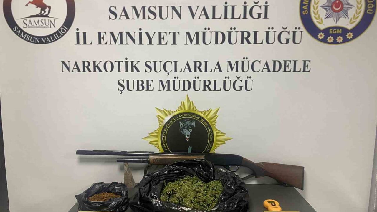Çarşamba’da narkotik operasyonunda 448,64 g esrar ve 94,50 g sentetik kannabinoid ele geçirildi