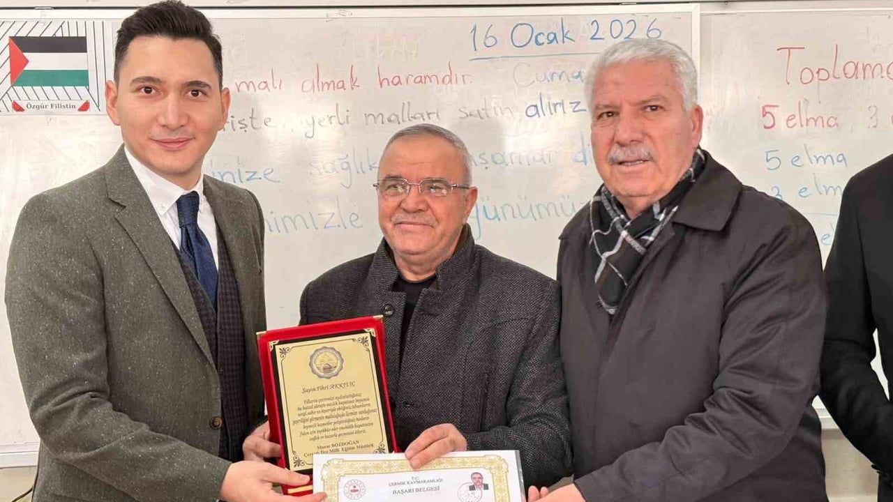 Çermik'te karneler dağıtıldı: Öğrenciler yarıyıl tatiline başladı