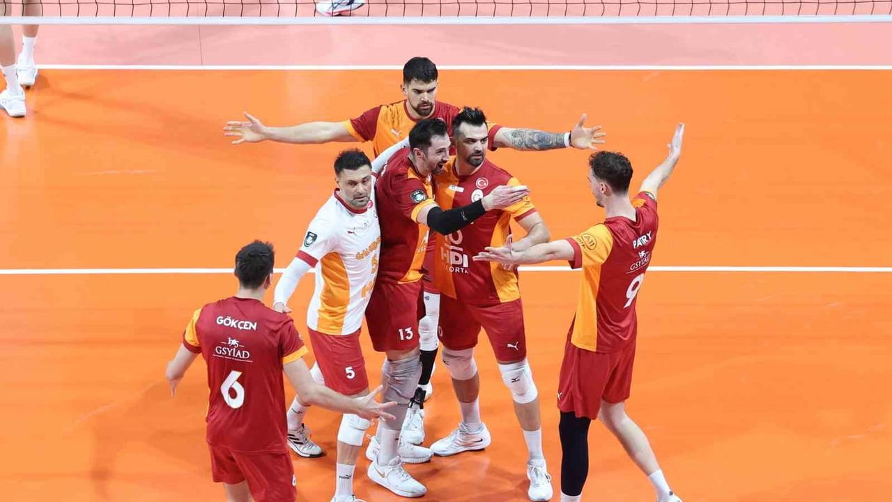CEV Şampiyonlar Ligi: Galatasaray 3-1 Halkbank — TVF Burhan Felek'te 4. Hafta Maçı