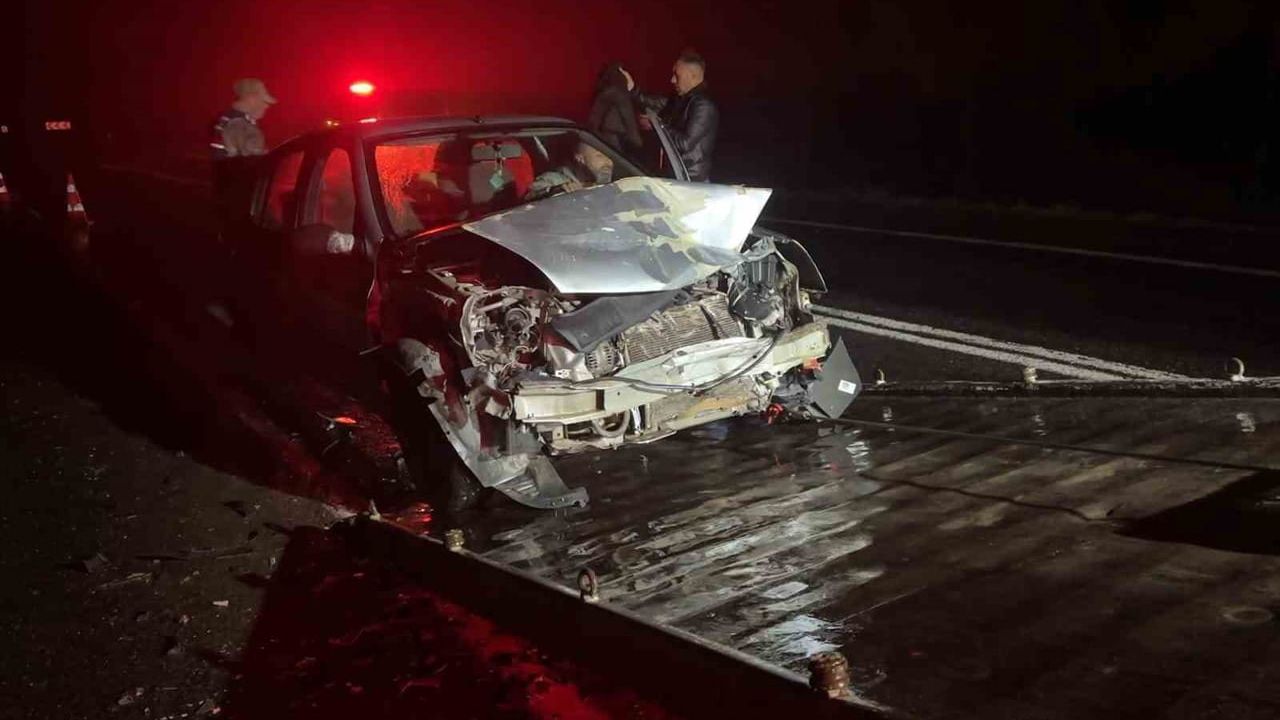 Ceylanpınar'da iki otomobil çarpıştı: 2 yaralı