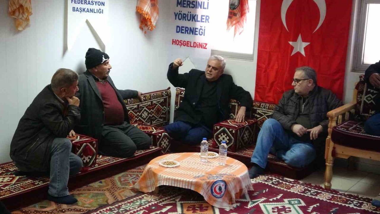 CHP'den istifa eden Mersin Milletvekili Hasan Ufuk Çakır, 7 Ocak'ta AK Parti'ye geçeceğini açıkladı