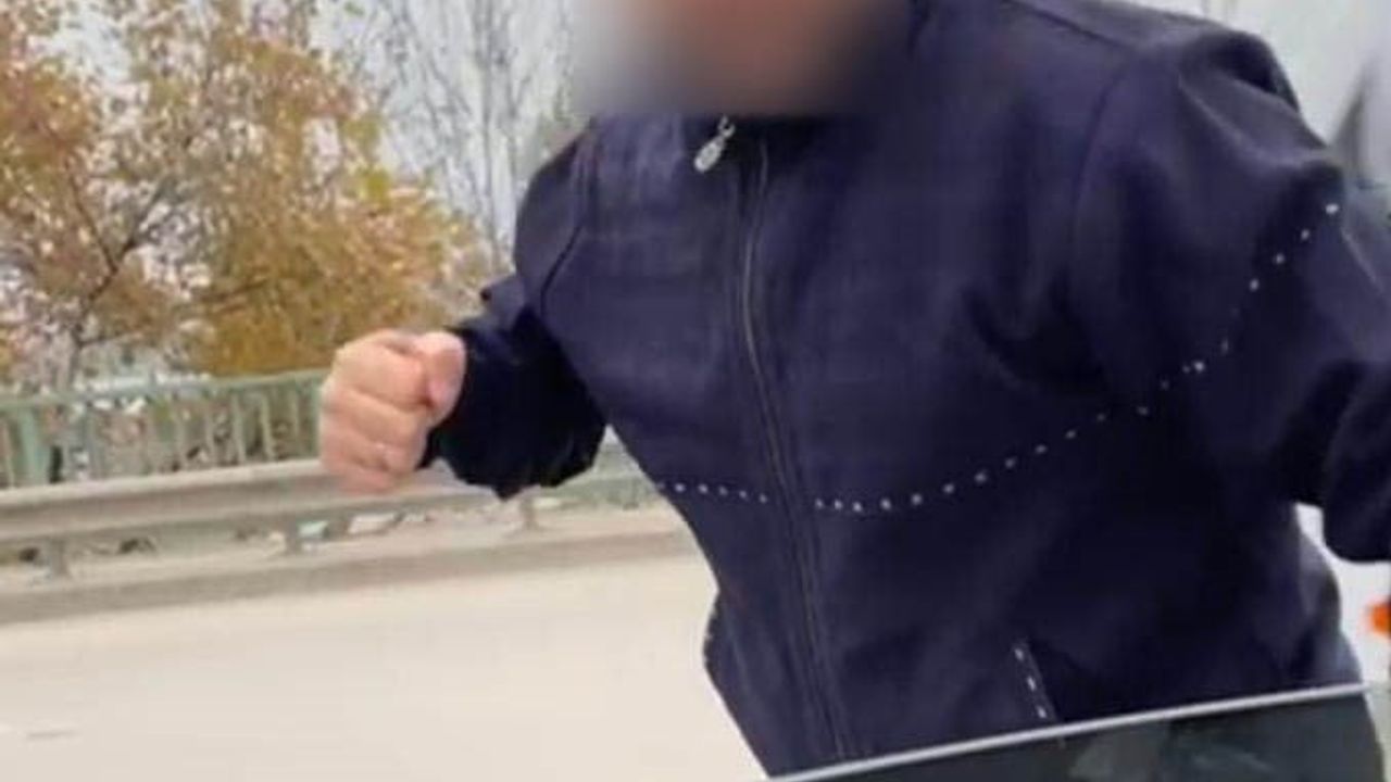 CHP'li Özlem Bodur, Osmangazi Meclisi'nde AK Parti'ye teşekkür etti