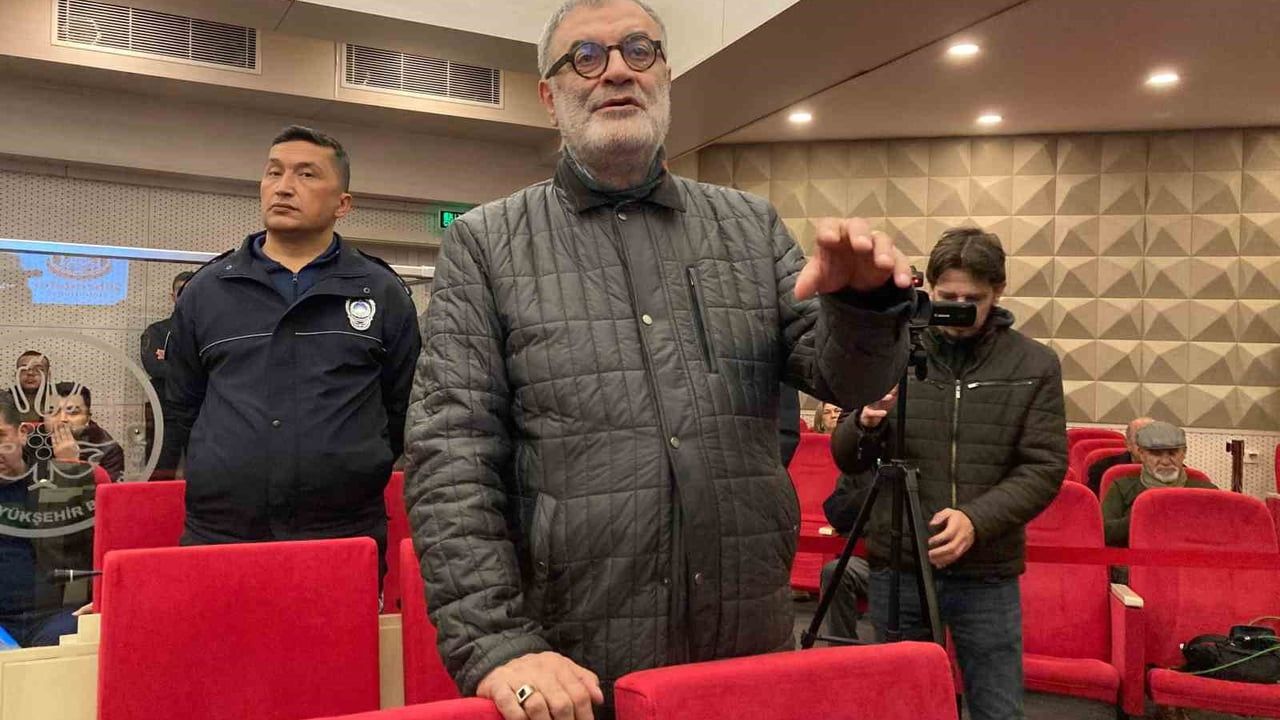 CHP'li Yenal Yıldırım, disiplin sürecinin ardından partisinden istifa etti