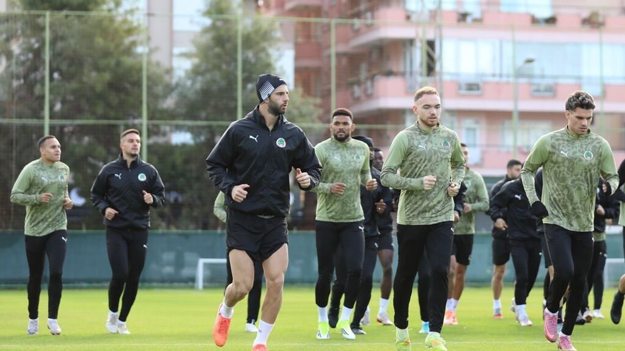 Corendon Alanyaspor, Çaykur Rizespor Maçı İçin Hazırlıklarını Tamamladı