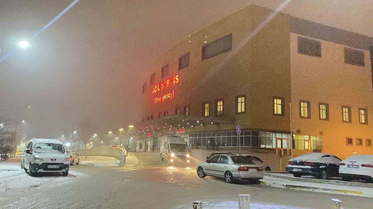 Çorum Değirmendere'de yem karma makinesine düşen işçi yaşamını yitirdi