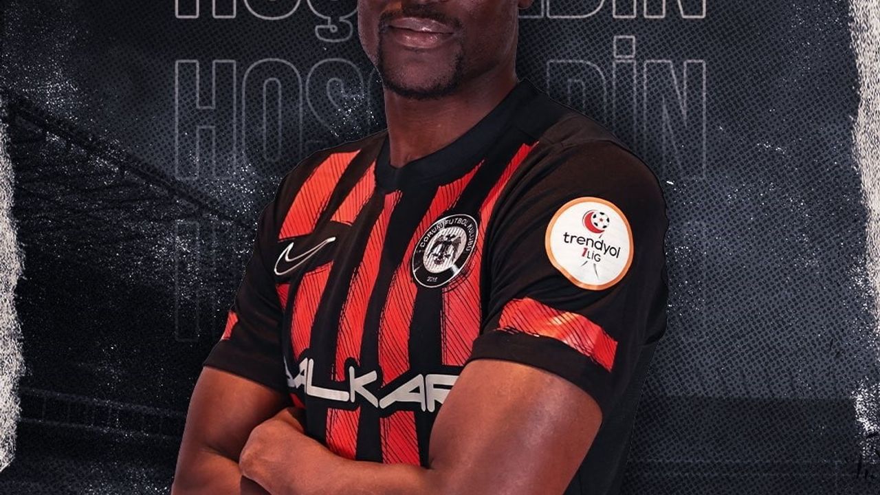 Çorum FK, Eyüpspor'dan ayrılan Mame Thiam'ı 2,5 yıllığına kadrosuna kattı