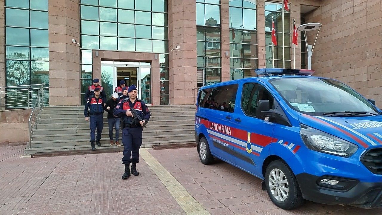 Çorum Osmancık'ta jandarma operasyonu: M.Y. tutuklandı