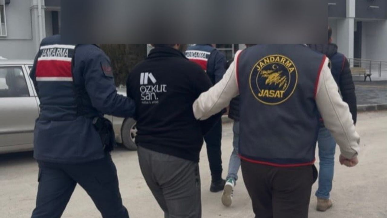 Çorum Sungurlu'da JASAT Operasyonu: Köylerdeki 10 Eve Giren 2 Şüpheli Tutuklandı