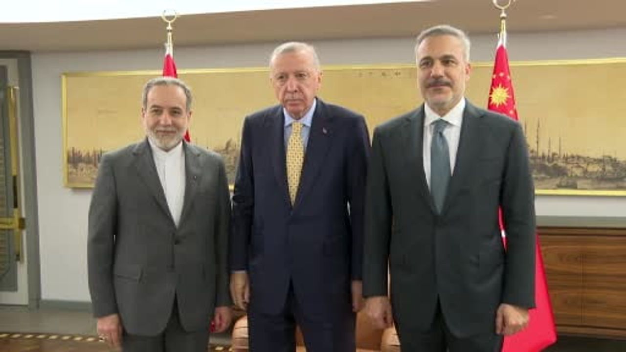 Cumhurbaşkanı Erdoğan, İran Dışişleri Bakanı Abbas Arakçi’yi İstanbul'da kabul etti