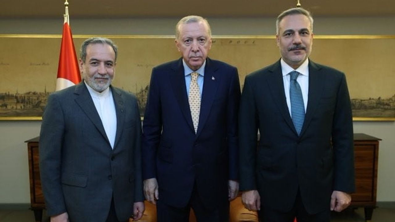 Cumhurbaşkanı Erdoğan, İran Dışişleri Bakanı Abbas Erakçi’yi Kabul Etti