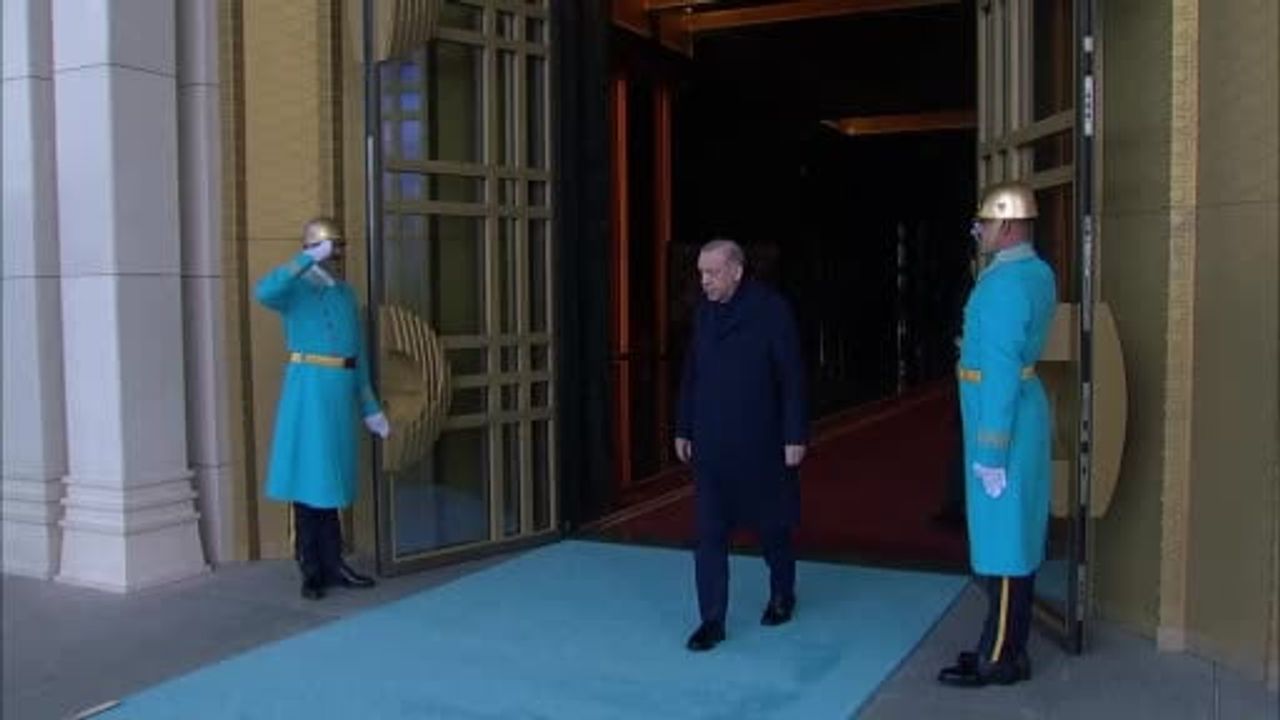 Cumhurbaşkanı Erdoğan, Nijerya Cumhurbaşkanı Tinubu'yu Cumhurbaşkanlığı Külliyesi'nde karşıladı