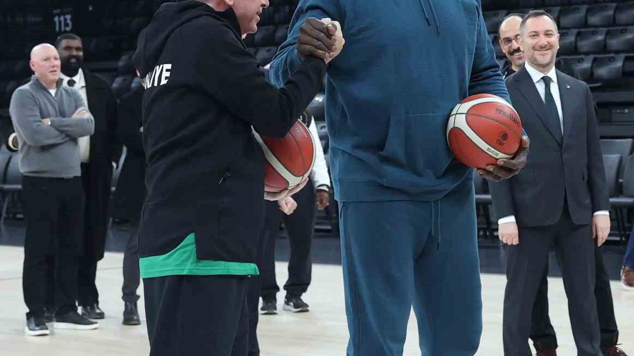 Cumhurbaşkanı Erdoğan, Shaquille O’Neal ile İstanbul'da bir araya geldi