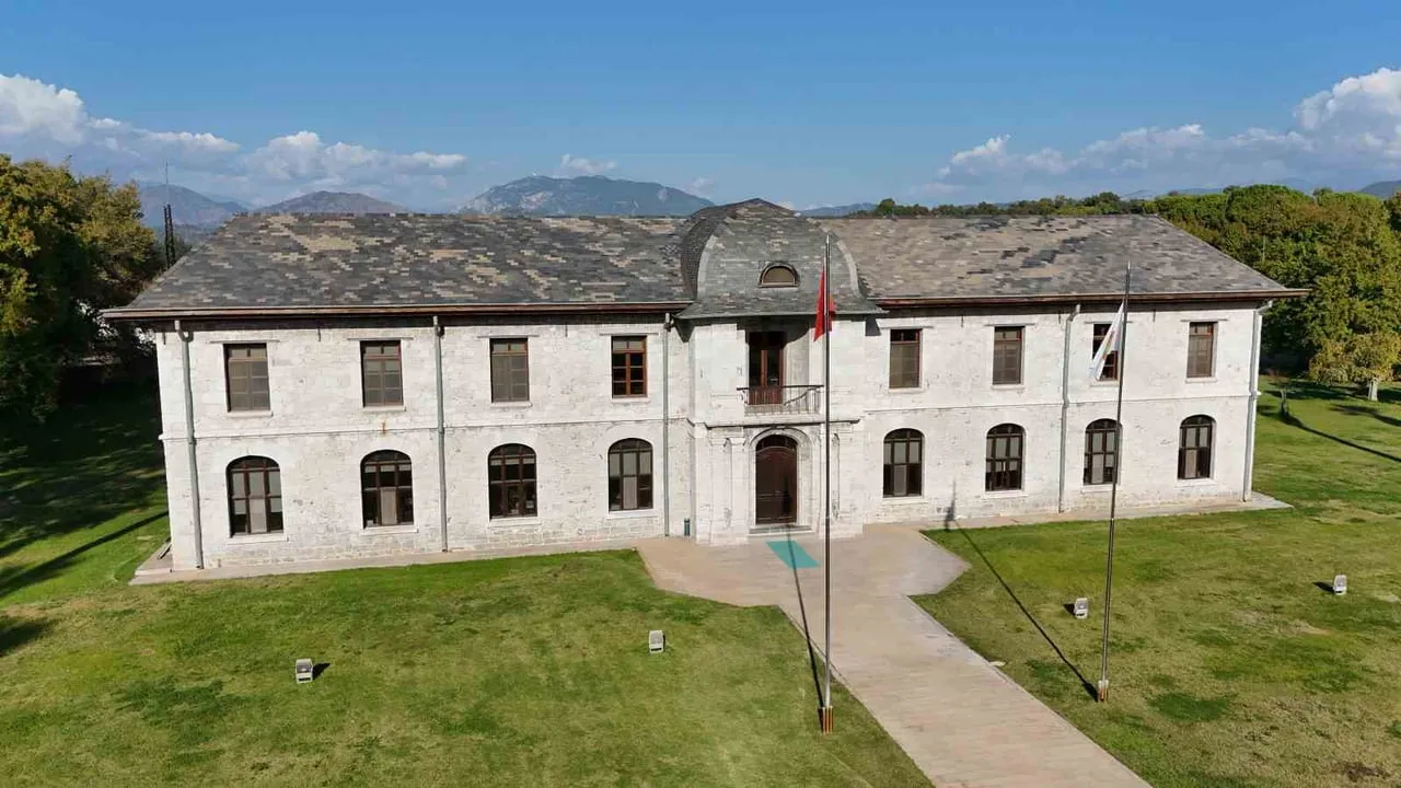 Dalaman'daki 'tren garı' aslında Abbas Hilmi Paşa'nın av köşkü çıktı