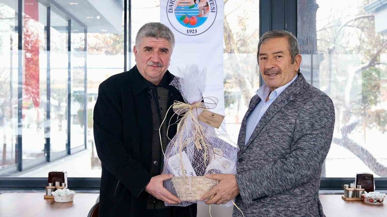 Darende Belediye Başkanı Alican Bozkurt, 10 Ocak Çalışan Gazeteciler Günü'nde Gazetecilerle Kahvaltıda Buluştu