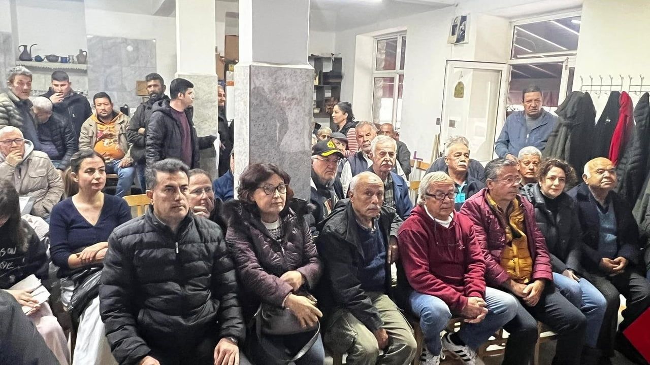 Datça'da Çiftçilere 'Badem Hastalık ve Zararlıları' Eğitimi