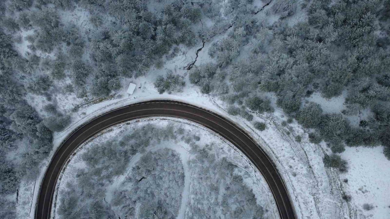 Demirci'de Kar Manzaraları: Demirci Dağı, Akçakertik ve Başalan Yolları Beyaza Büründü