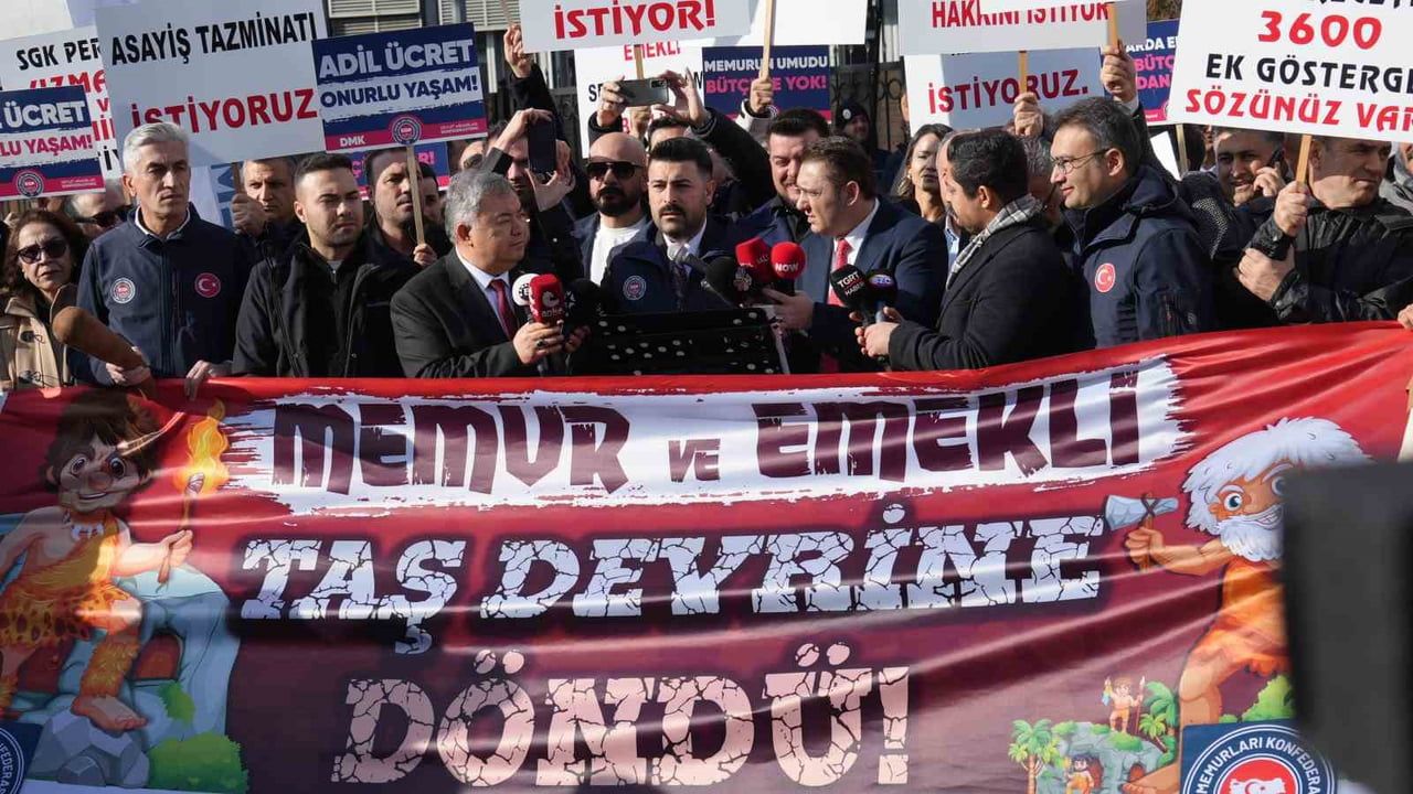Devlet Memurları Konfederasyonu Başkanı Osman Kaya: En az yüzde 30 refah payı talebi