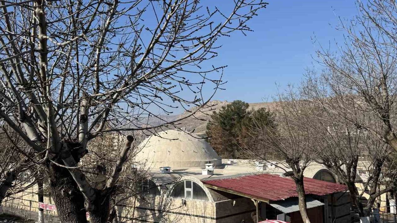 Diyarbakır Çermik Kaplıcaları dört mevsim ziyaretçi ağırlıyor